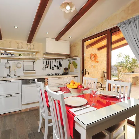 Apartment Luxury Alba With Pool