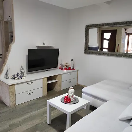 Apartment Luxury Alba With Pool *