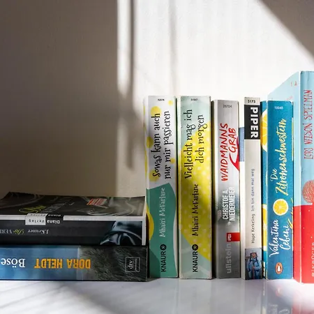 Luxury Alba With Pool Appartamento *